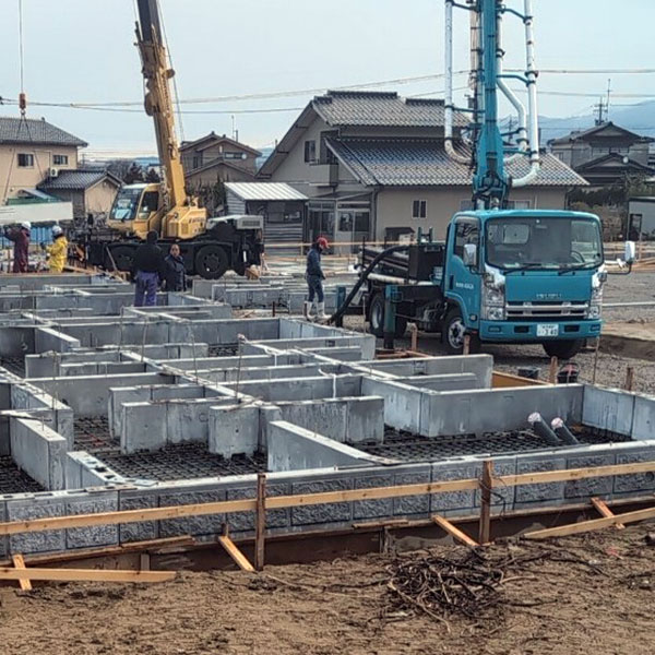 基礎工事